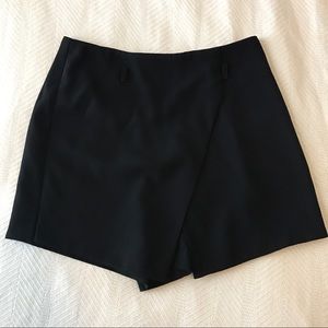 Gianni Bini Skort